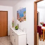 Family Friendly House With A Swimming Pool Zastrazisce, Hvar - 23743 Dom wakacyjny Zastražišće