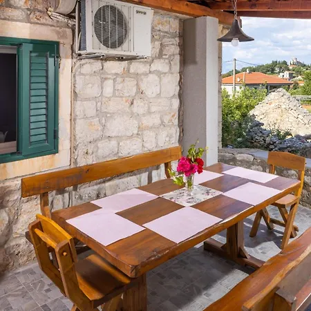 Family Friendly House With A Swimming Pool Zastrazisce, Hvar - 23743 *