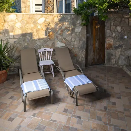 Family Friendly House With A Swimming Pool Zastrazisce, Hvar - 23743 Casa de Férias *